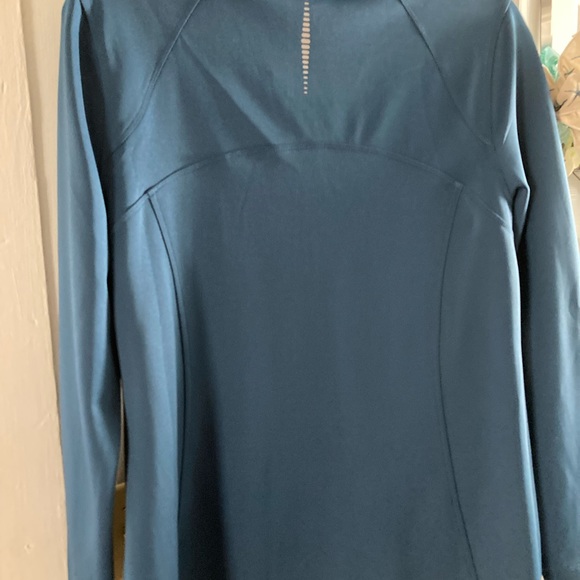 Ladies Coat - Picture 9 of 12